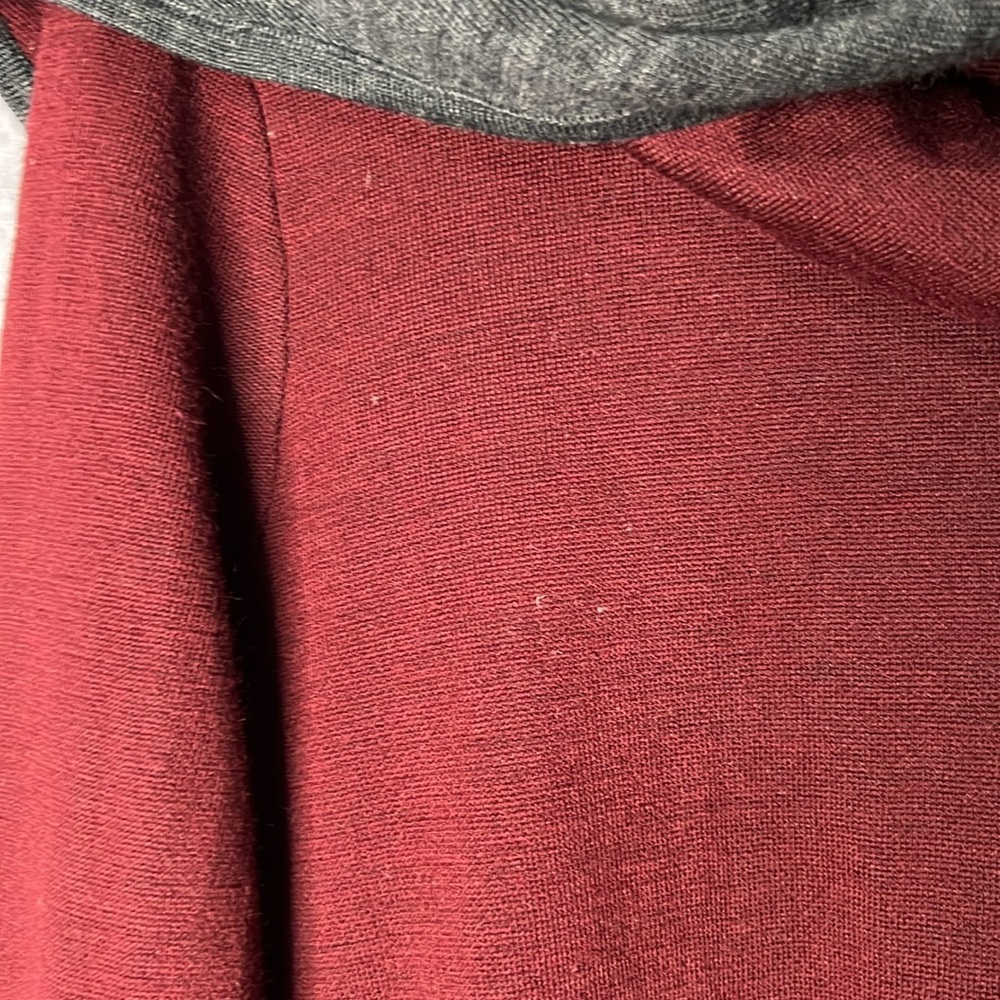 BNCI by Blanc Noir Burgundy and Gray Hooded Open Front Cardigan with Pockets - M - Picture 10 of 10